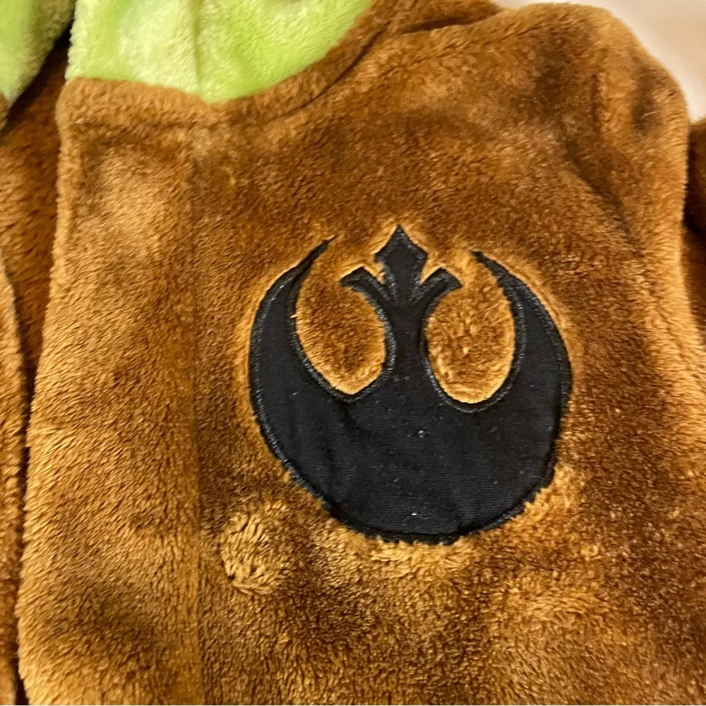 Star Wars‎ Brown and Green Kids Robe